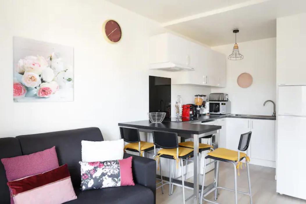 Appartement Cozy : 10/15 Min Des Champs Elysee Sartrouville Buitenkant foto