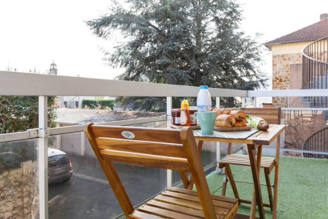 Appartement Cozy : 10/15 Min Des Champs Elysee Sartrouville Buitenkant foto